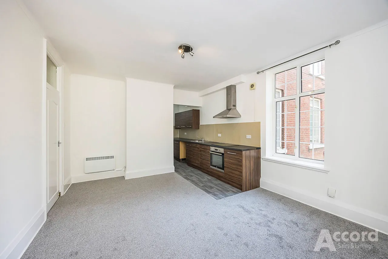 Astra Close, Hornchurch, RM12, photo 11