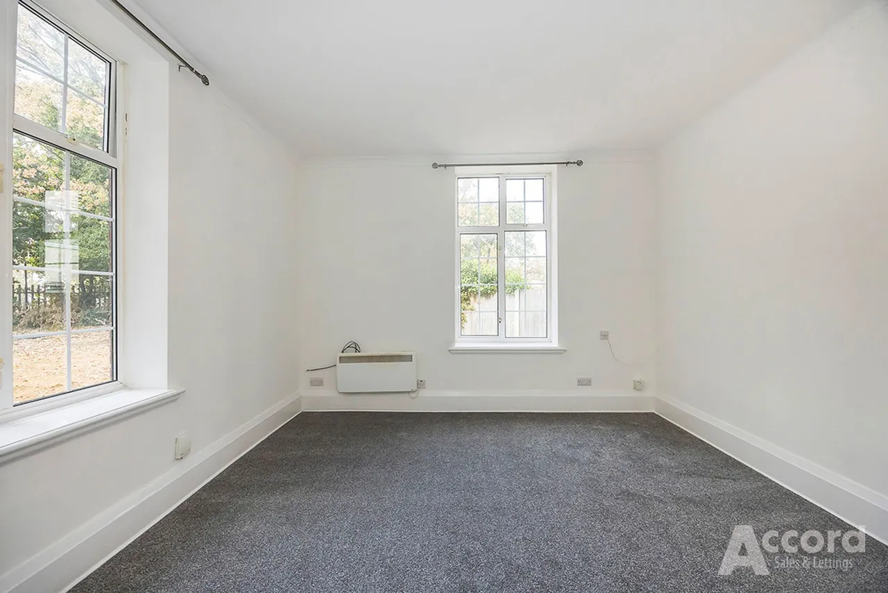 Astra Close, Hornchurch, RM12, photo 20