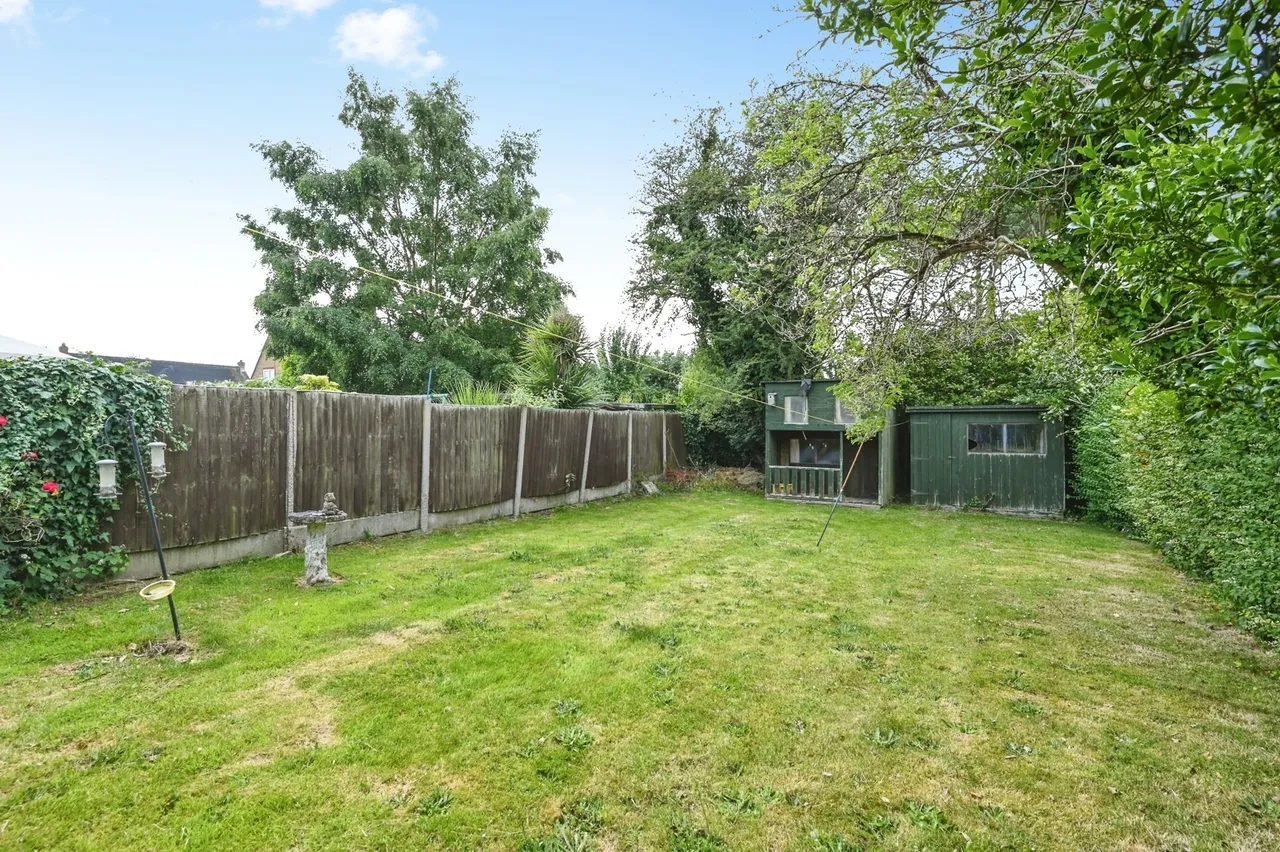 Larch Avenue, Penketh, Warrington, Cheshire, WA5, photo 12