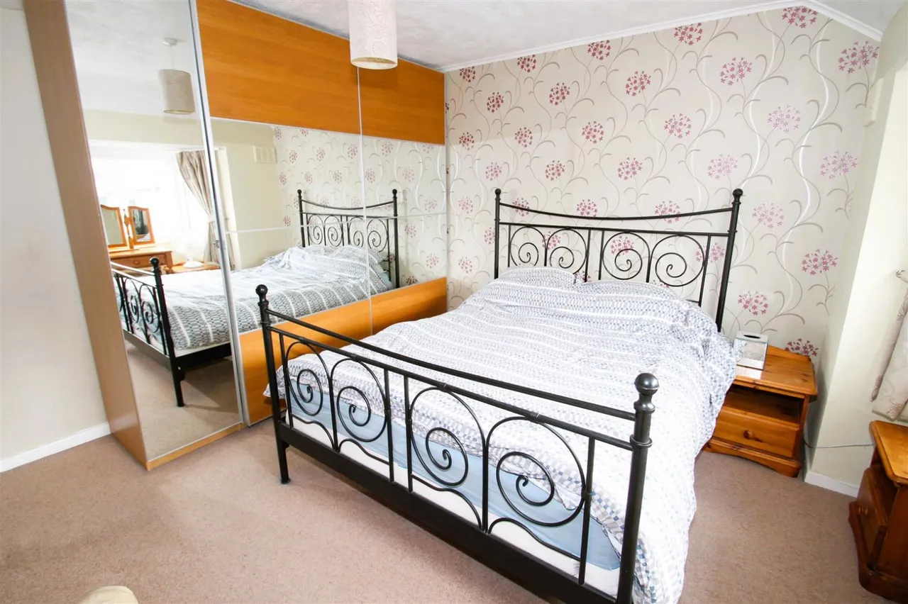 Mayfield Road, Hasbury, Halesowen, photo 15