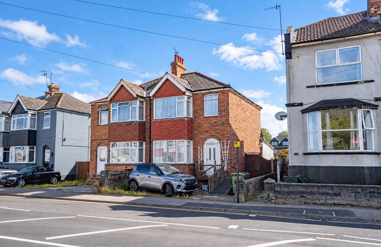 3 bed house for sale, Bexhill Road, St. Leonards-On-Sea