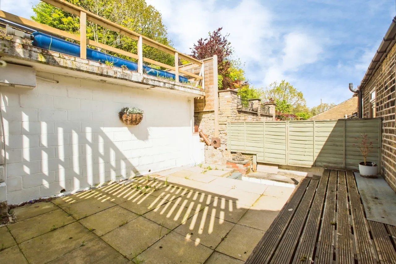 Burrwood Terrace, Holywell Green, Halifax, West Yorkshire, HX4, photo 13