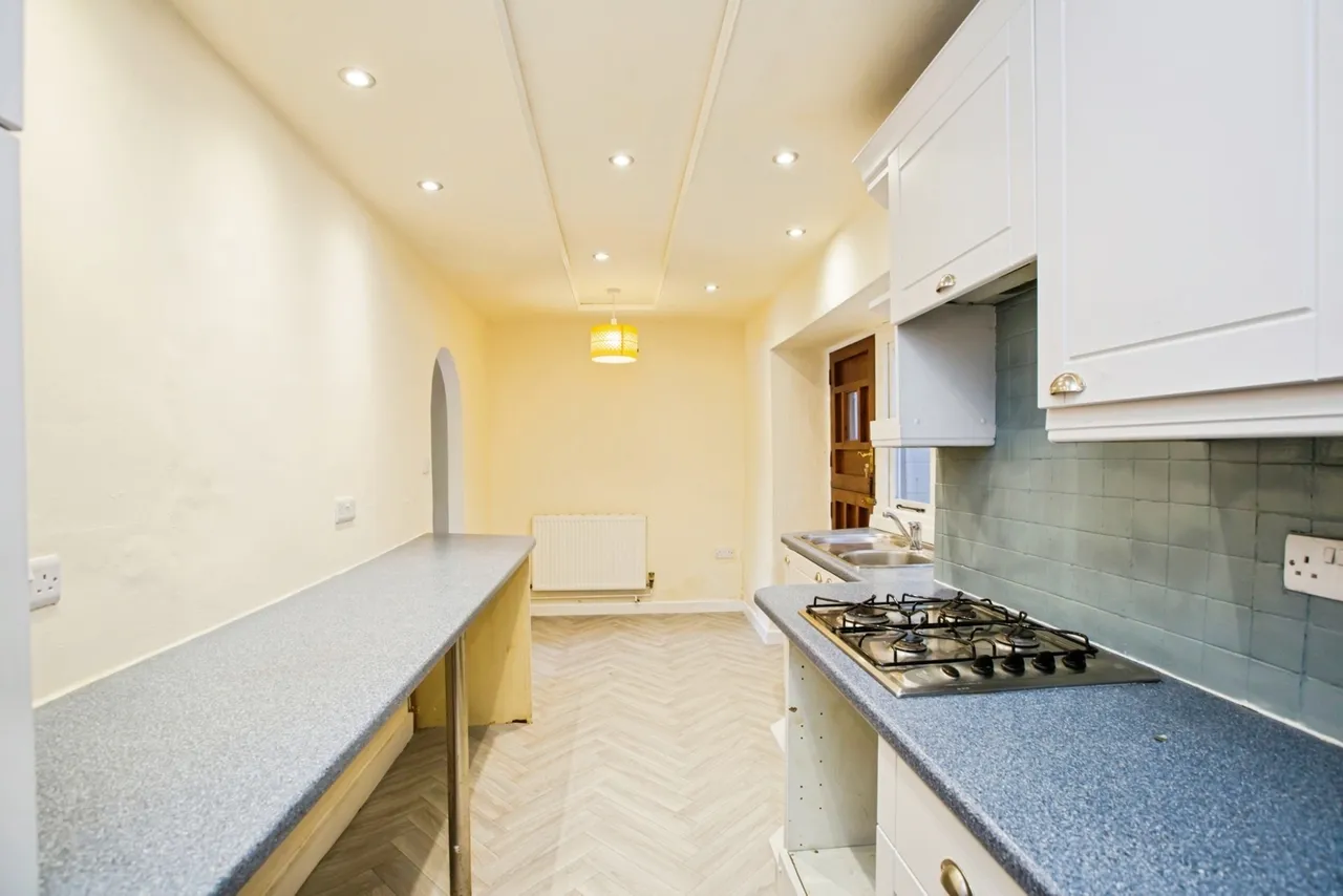 Burrwood Terrace, Holywell Green, Halifax, West Yorkshire, HX4, photo 19