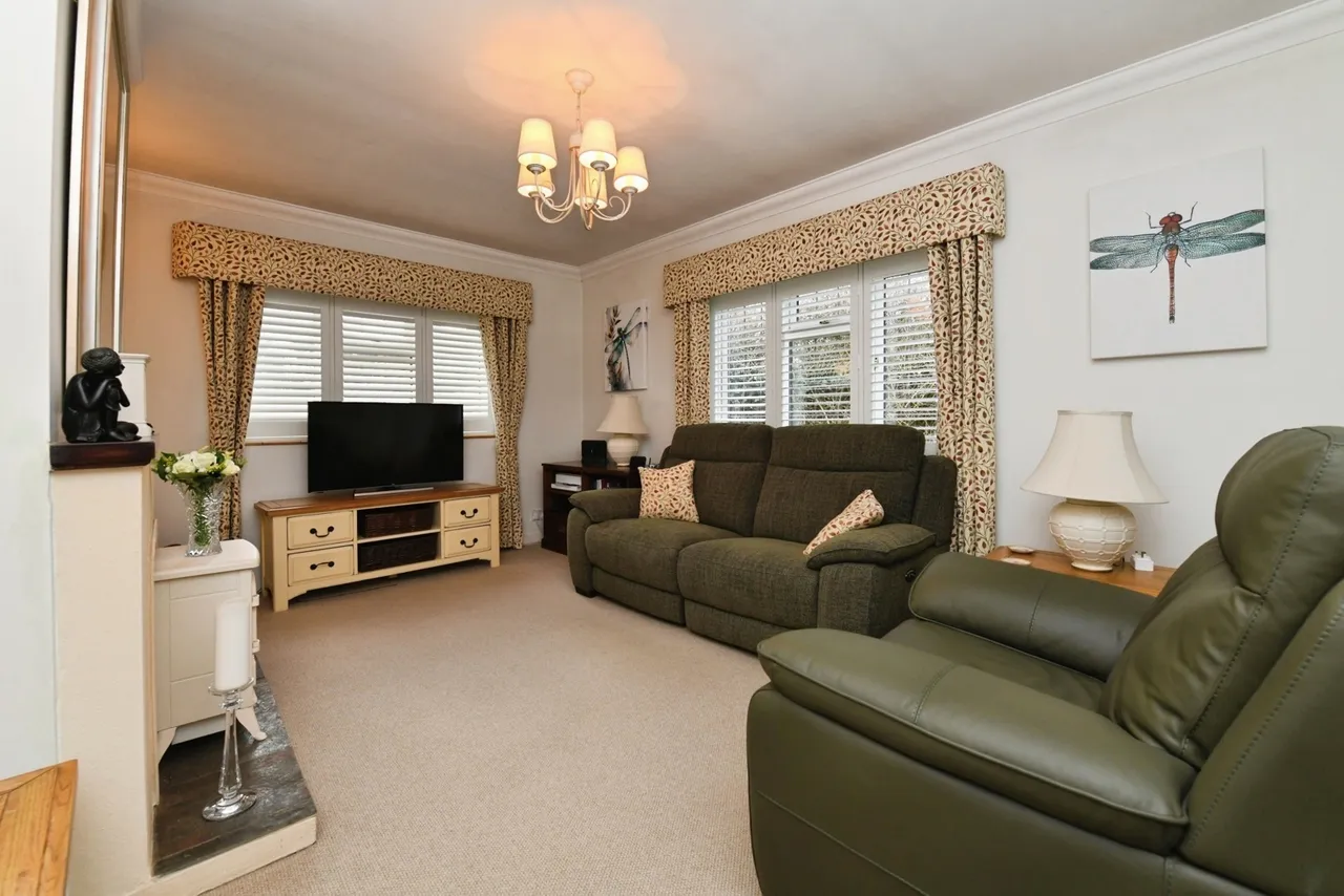 South Drive, BRENTWOOD, Essex, CM14, photo 2