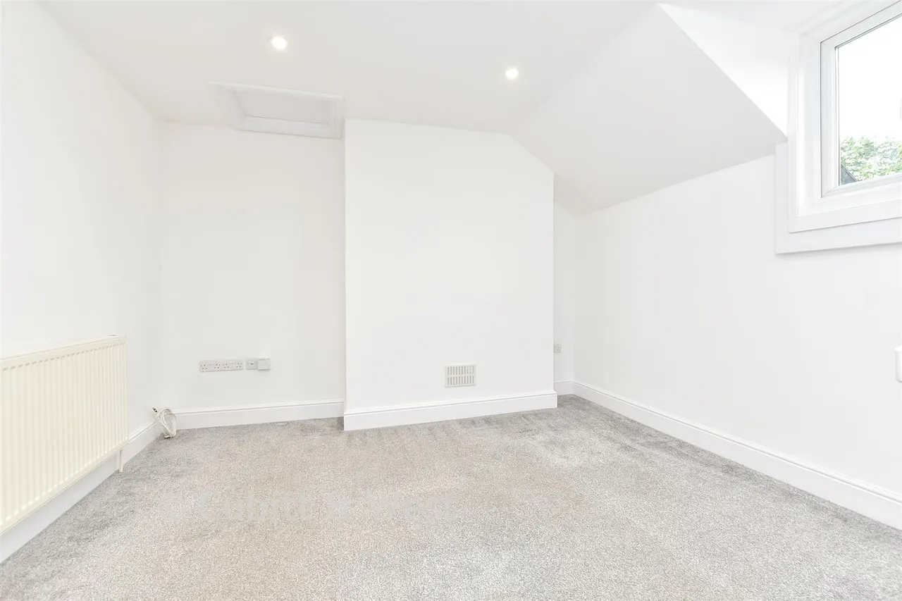 North Street, Carshalton, SM5, photo 16