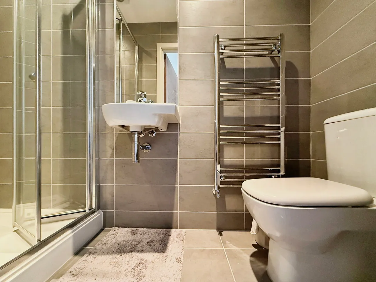 King George Court, Warwick Bridge, CA4, photo 10