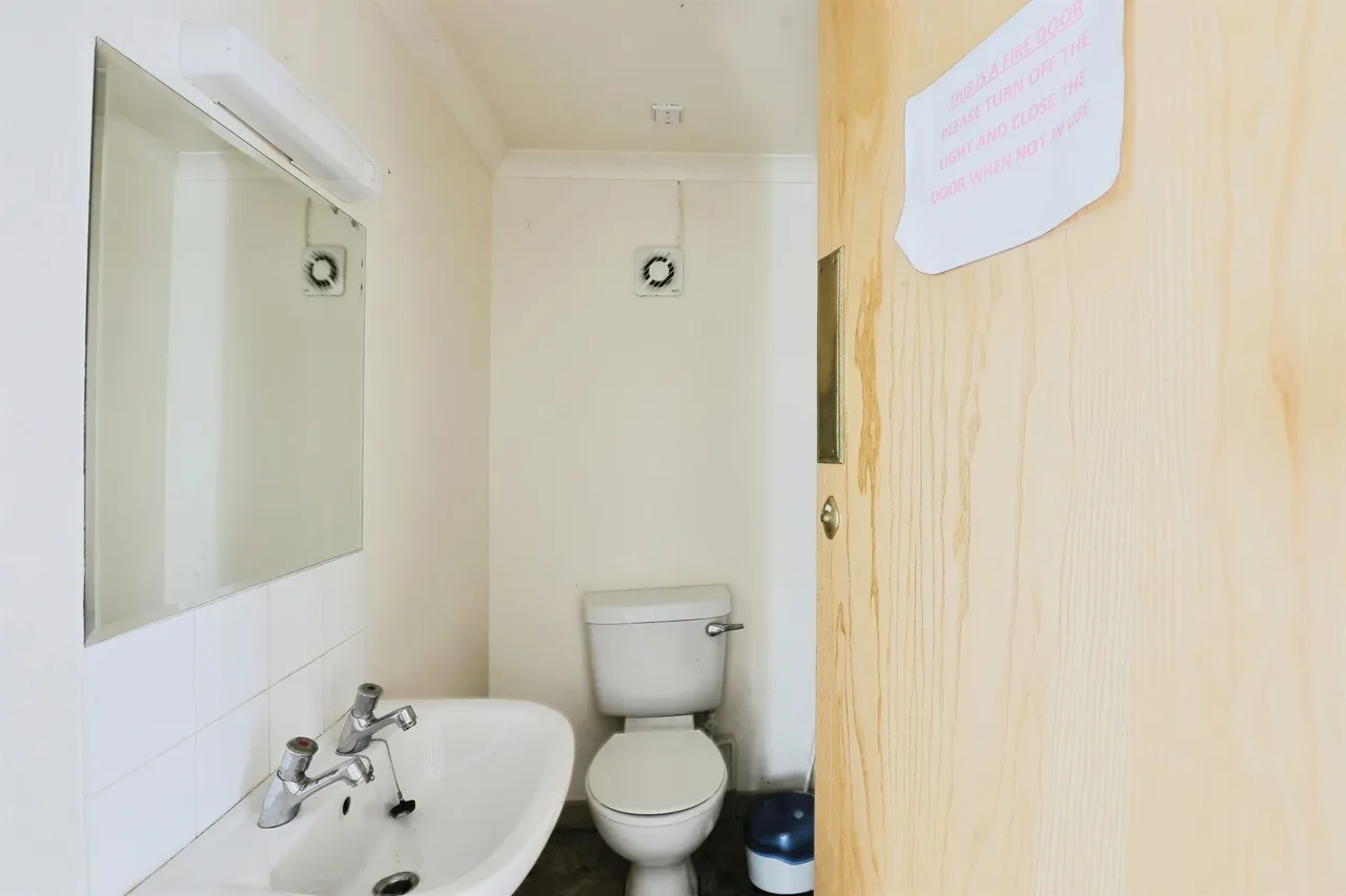 The Wharf Inn, Holt Heath, WR6, photo 9