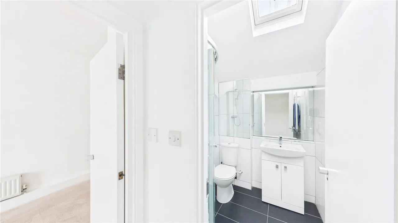Lewisham Way, London, SE4, photo 5