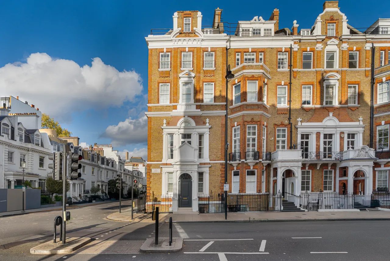 Pont Street, Knightsbridge, London, photo 10