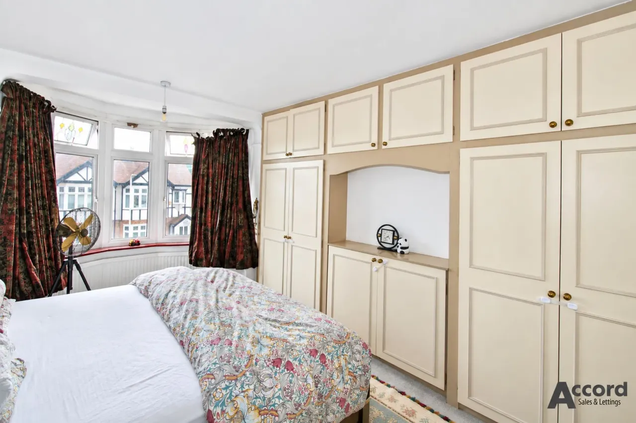 Ashmour Gardens, Romford, RM1, photo 9