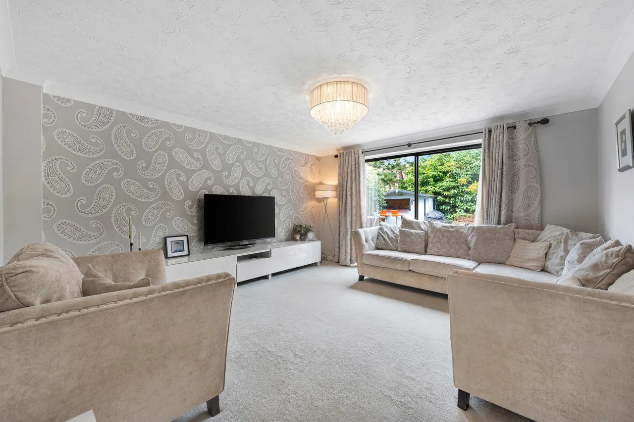 Cornerhouse Lane, Widnes, WA8 9WD, photo 8