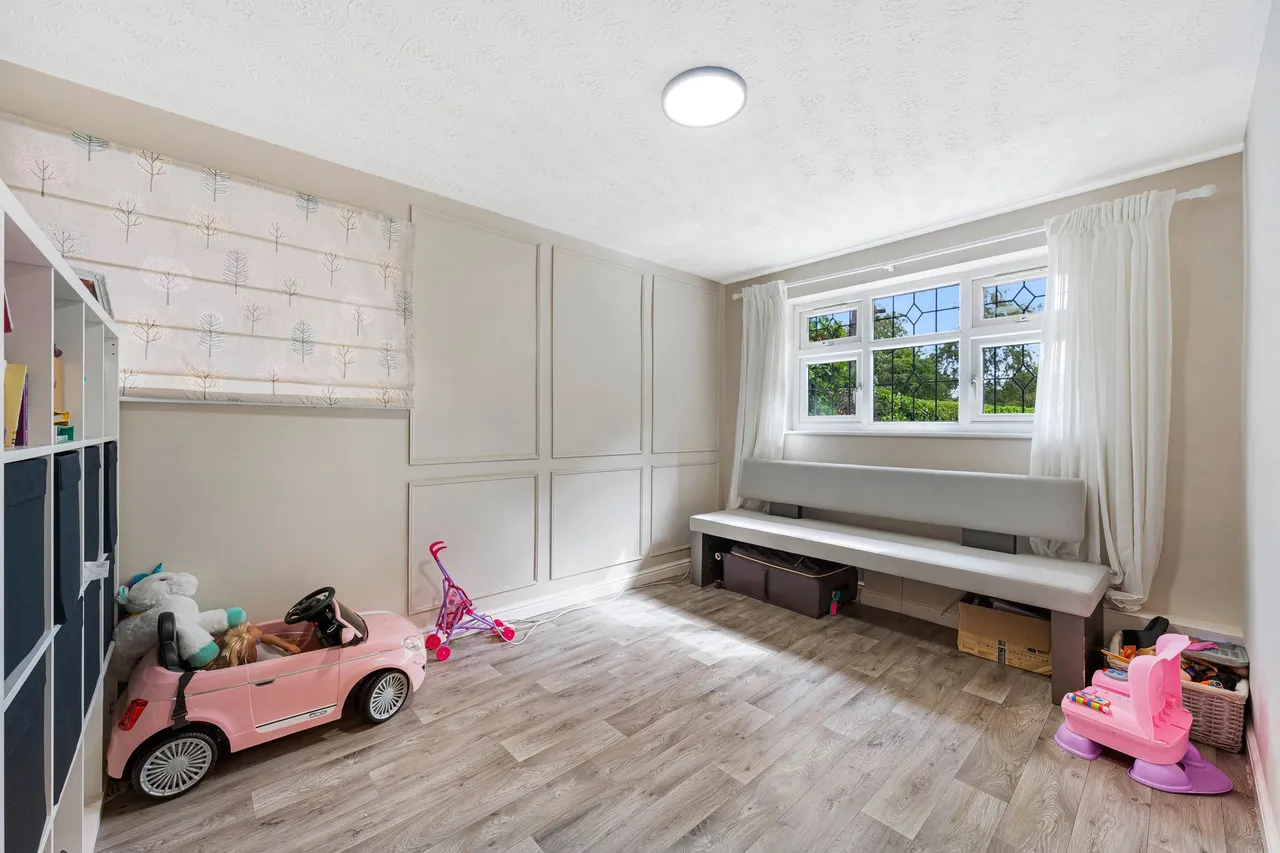 Cornerhouse Lane, Widnes, WA8 9WD, photo 9