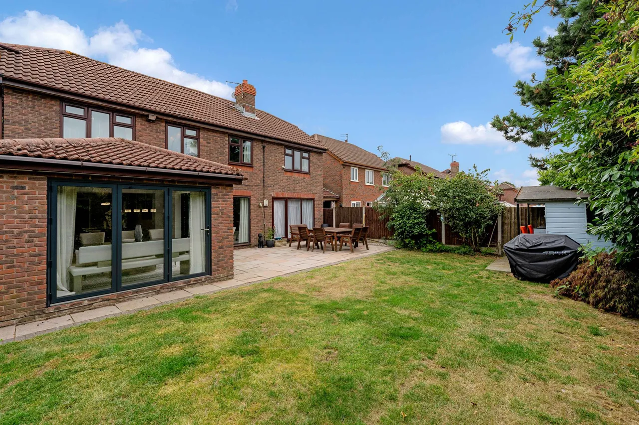 Cornerhouse Lane, Widnes, WA8 9WD, photo 30