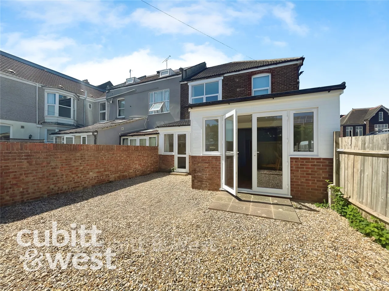 London Road, Portsmouth, PO2, photo 12