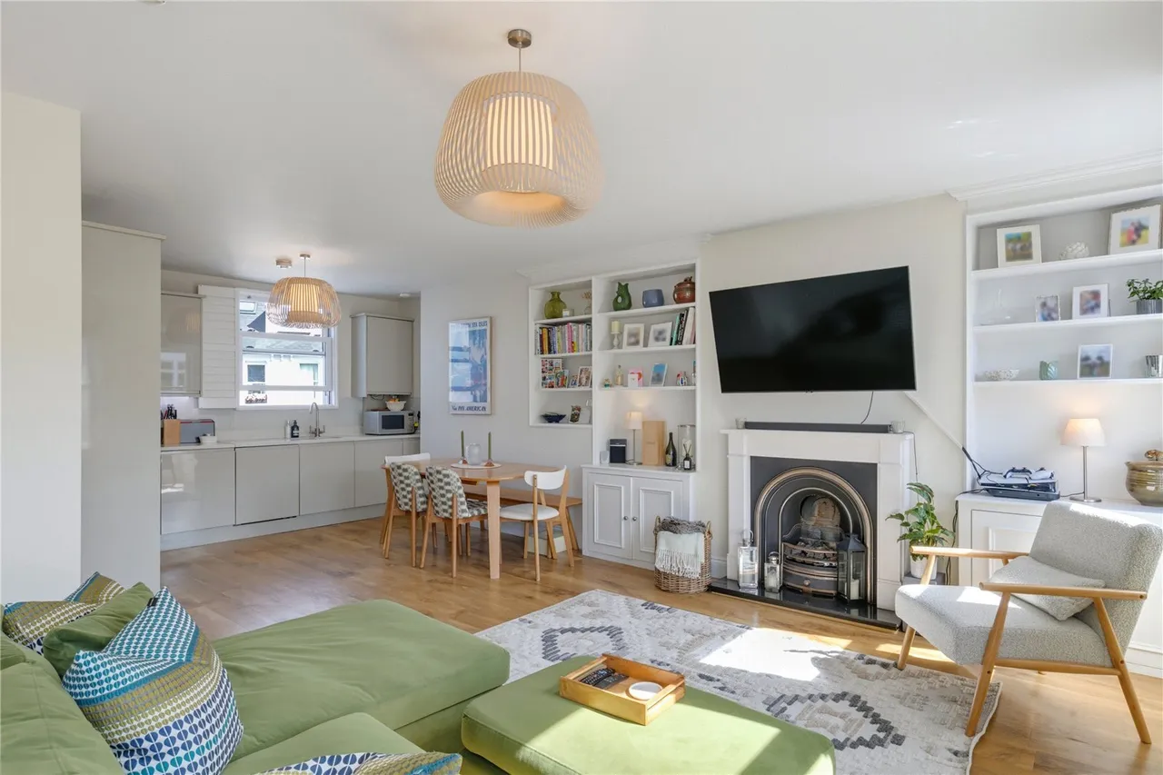 Battersea Rise, London, SW11, photo 2
