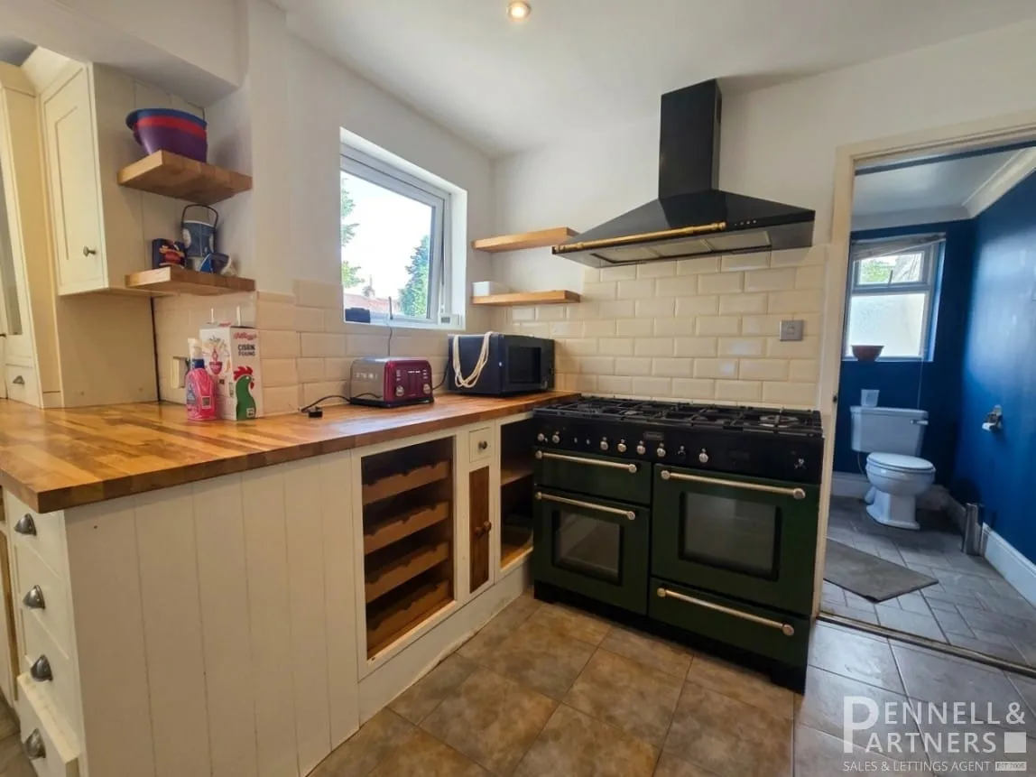 Yaxley, Peterborough, photo 2