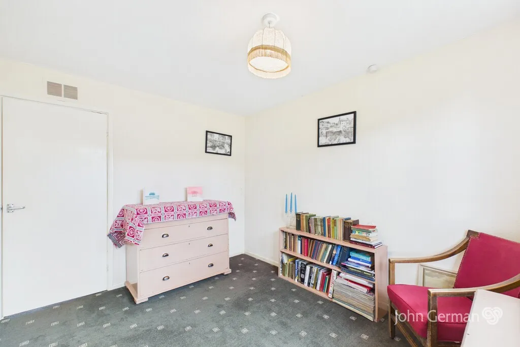 Fairham Road, Stretton, photo 11
