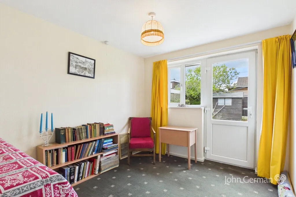 Fairham Road, Stretton, photo 9
