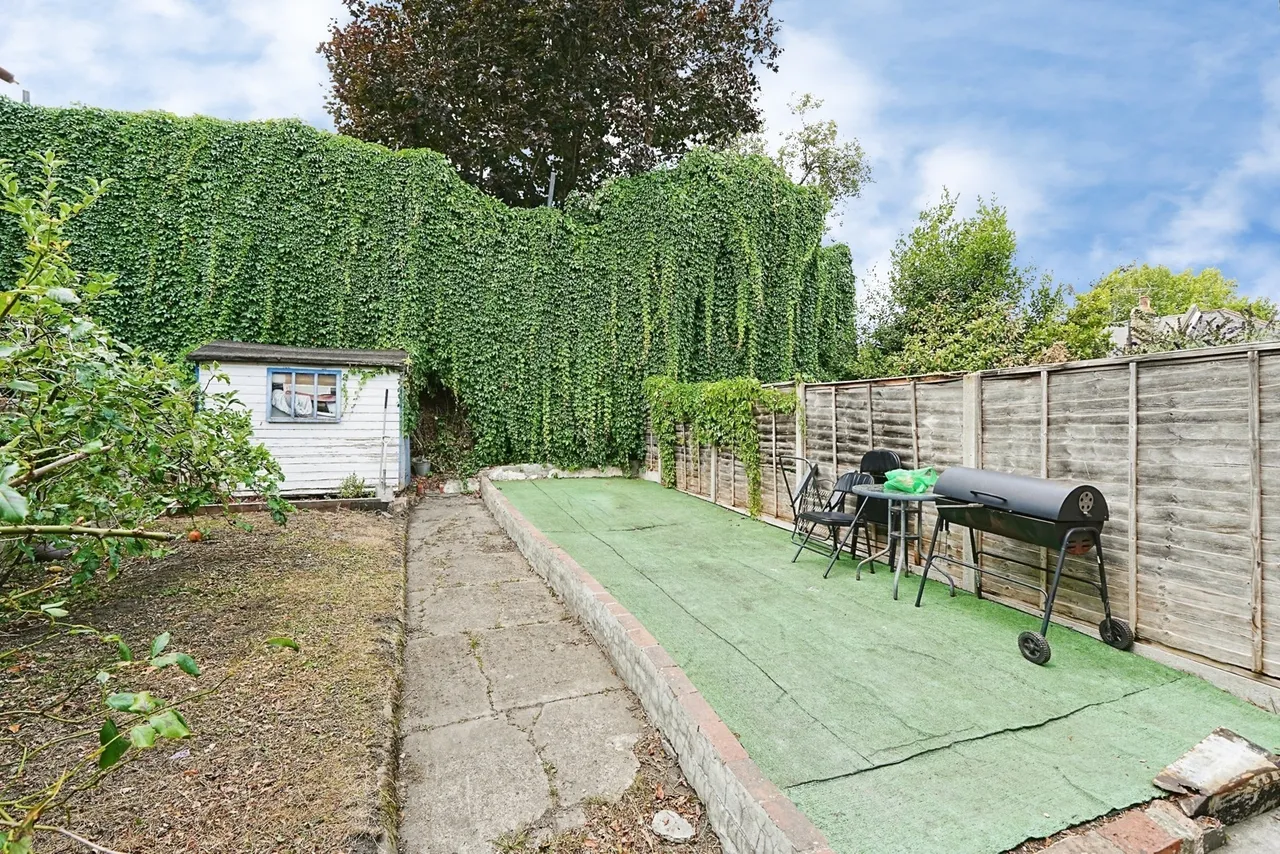 Kangley Bridge Road, London, SE26, photo 9