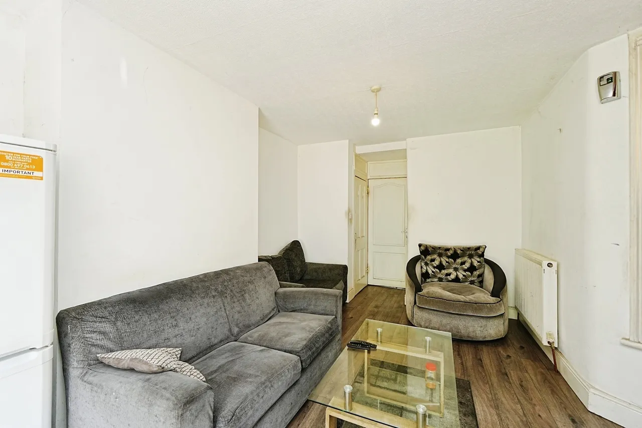 3 bed house for sale, Kangley Bridge Road, London, SE26