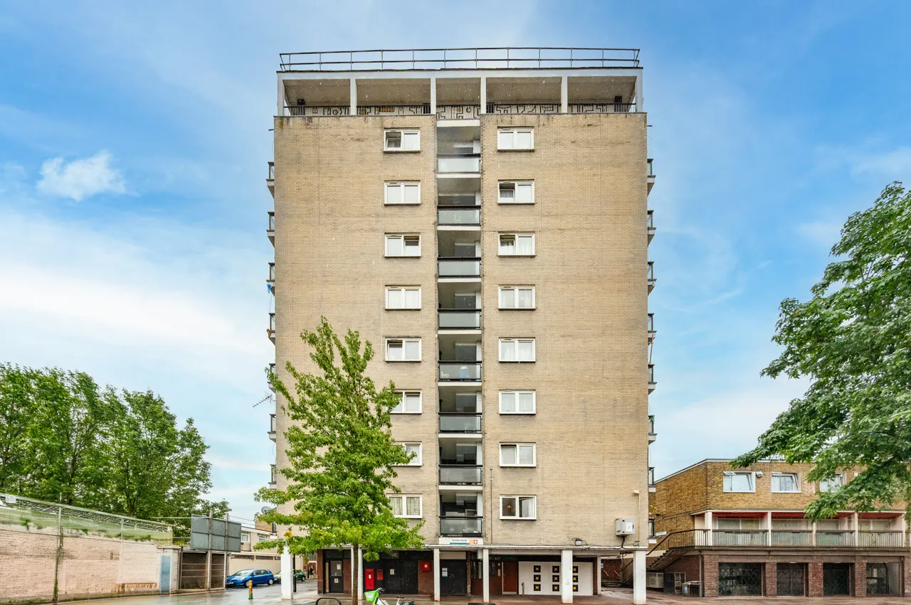 23 Napier House, Cooks Road, London, photo 7
