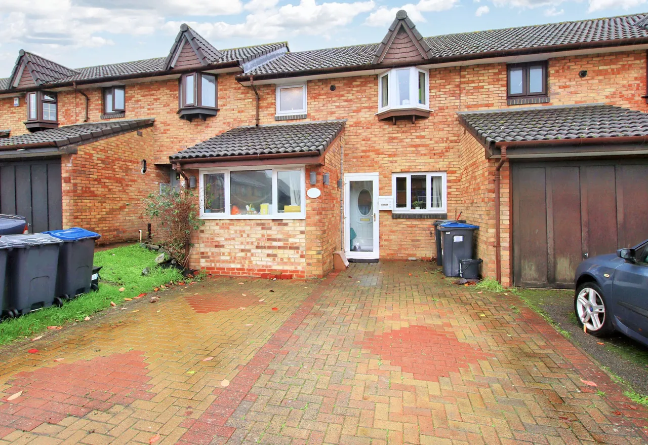 4 bed house for sale — Cornflower Lane, CROYDON, Croydon, CR0 8XJ