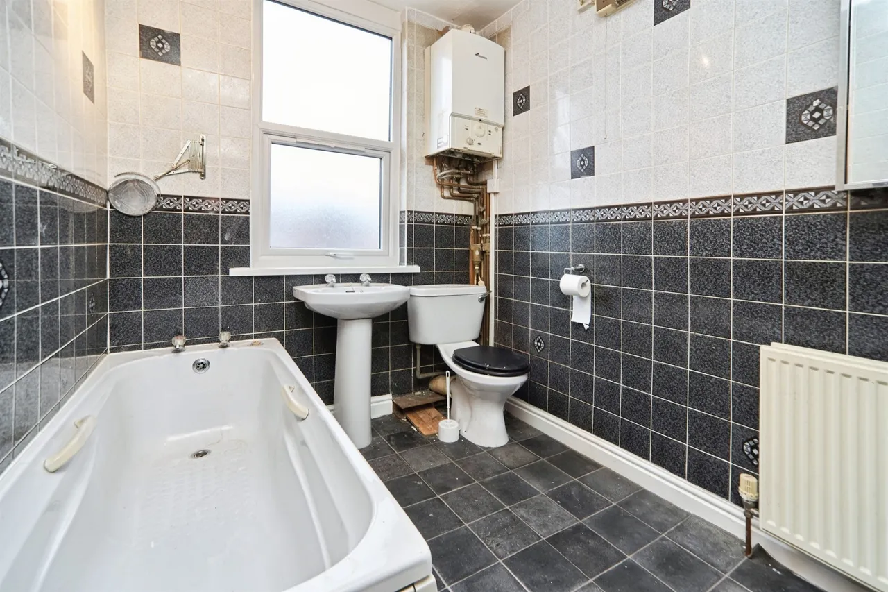 Strathmore Street, Leeds, LS9, photo 8