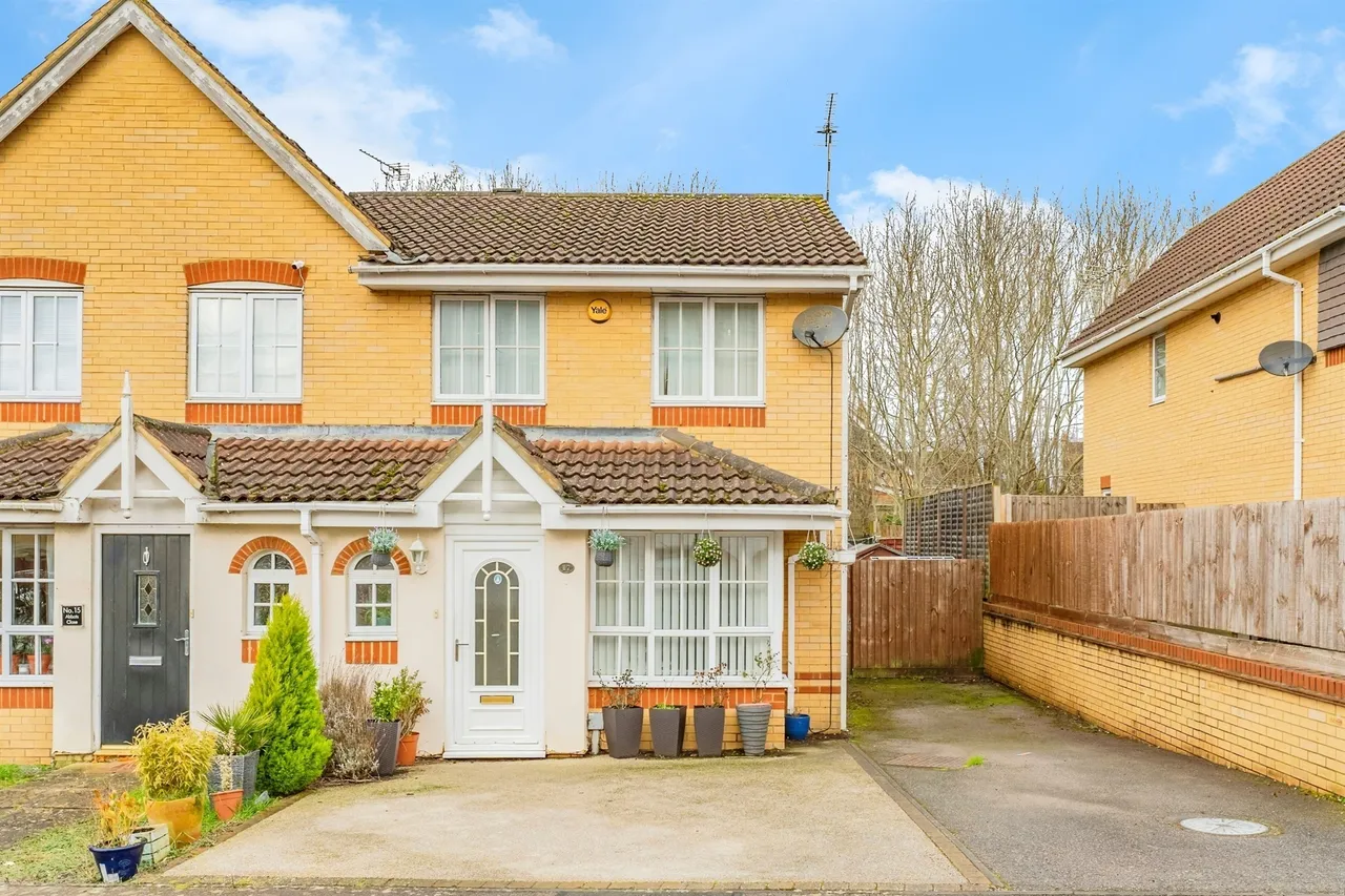 3 bed house for sale, Abbots Close, Kettering, NN15