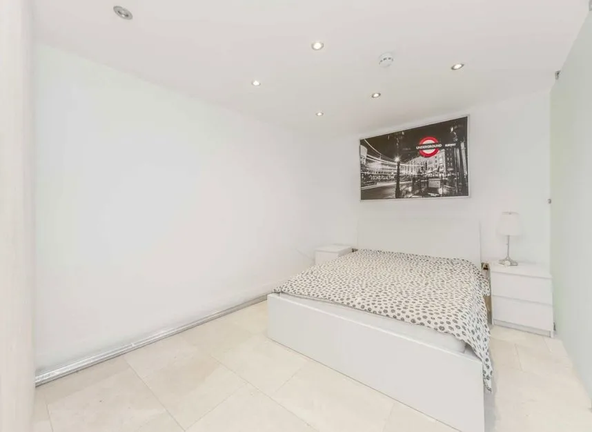 Bridport Terrace, South Lambeth, SW8, photo 4