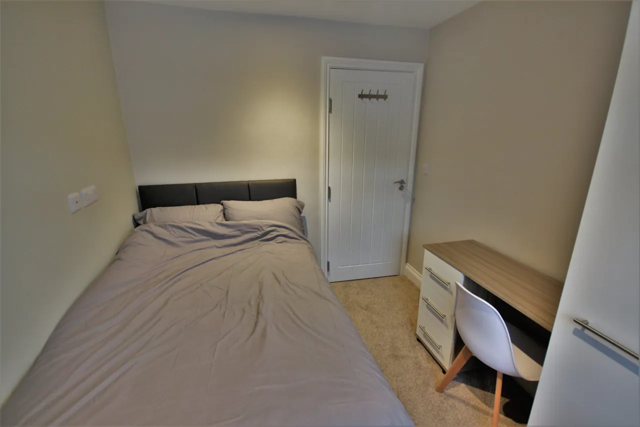 Rossendale, Chelmsford, CM1, photo 3