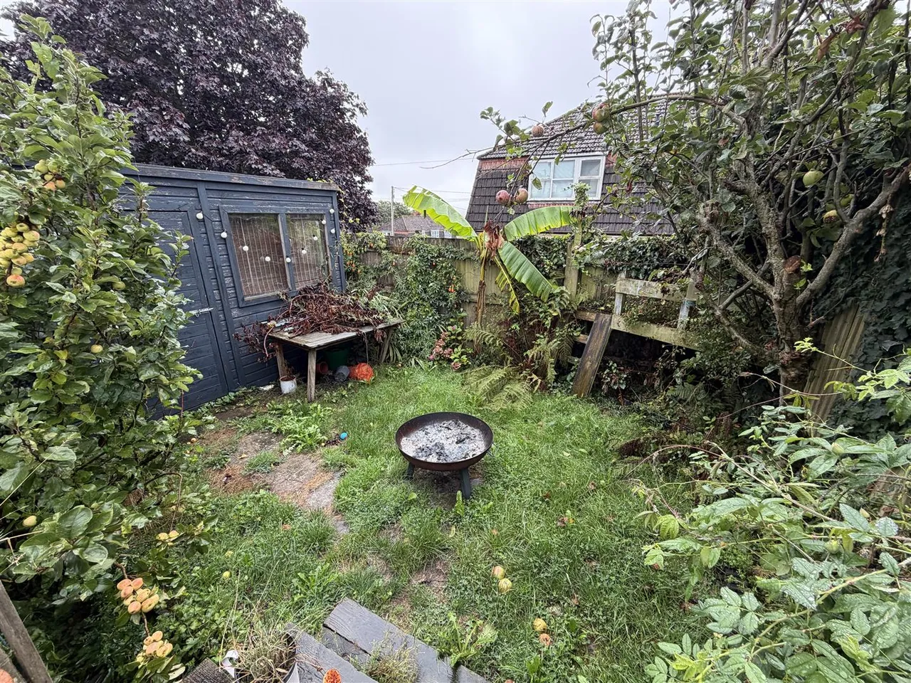 Penarwyn Road, St. Blazey, photo 4