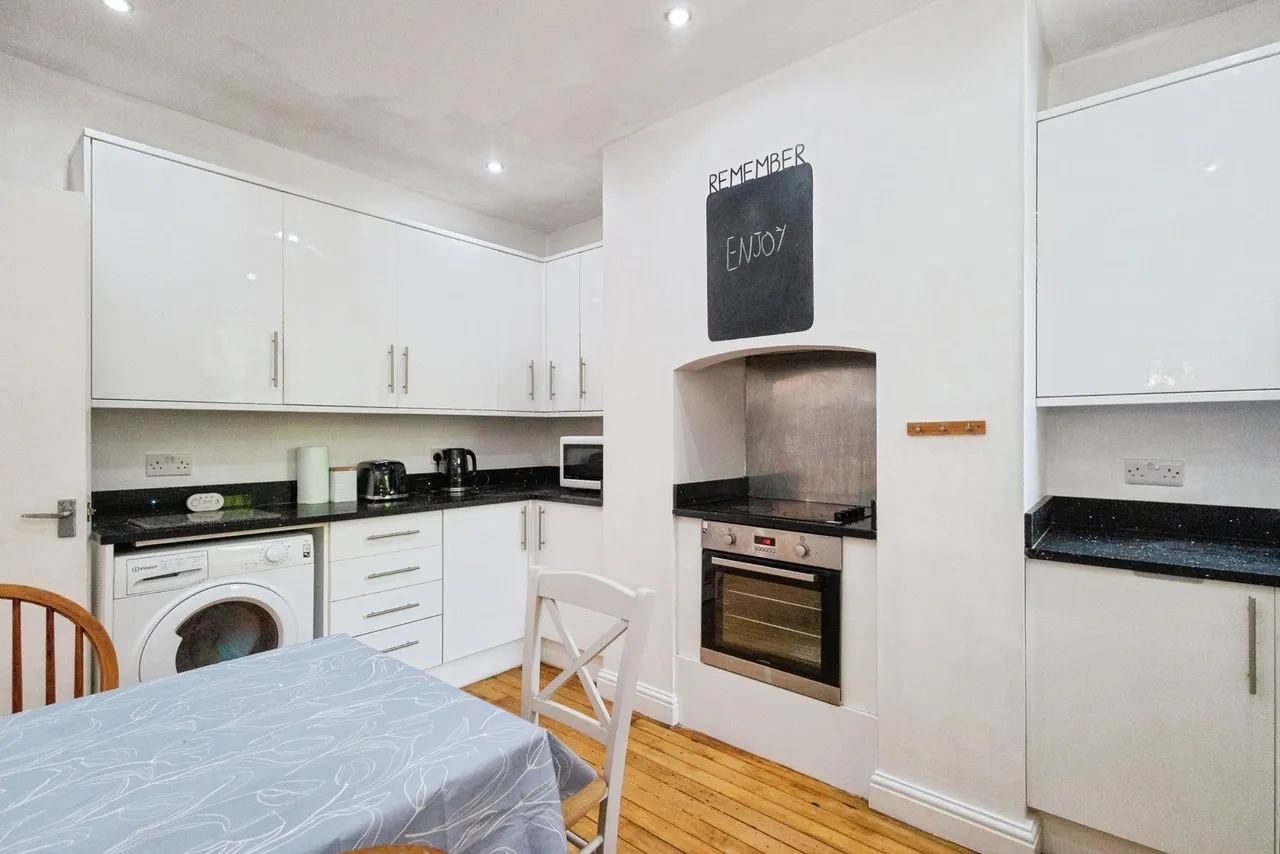 Beech Grove, Manchester, Greater Manchester, M14, photo 11