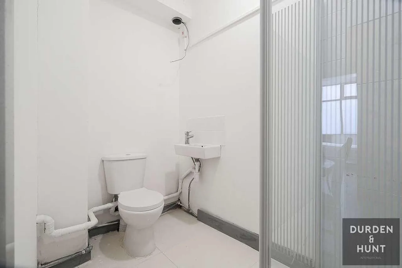 Hornsey Road, London, N19, photo 15