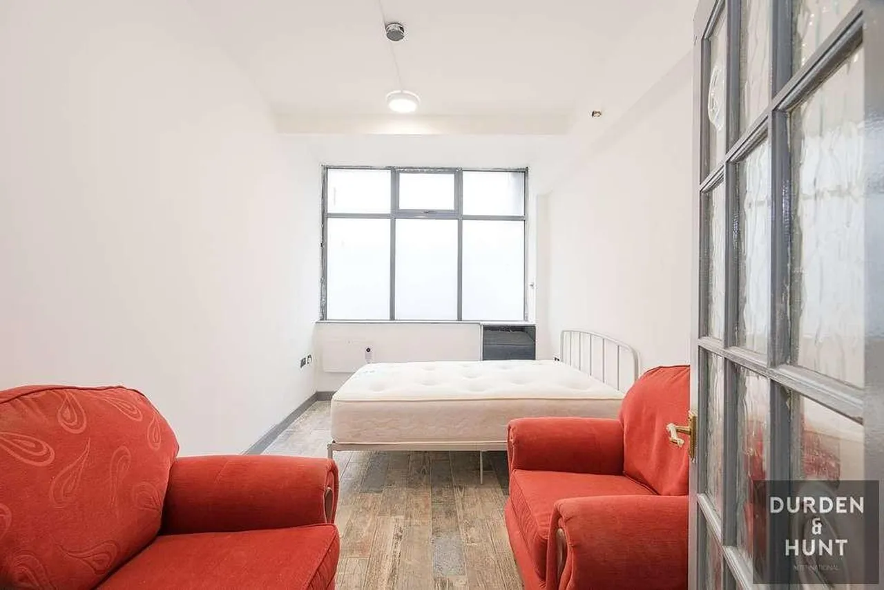 Hornsey Road, London, N19, photo 13