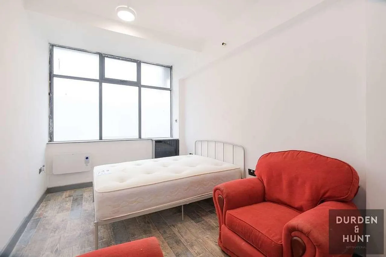 Hornsey Road, London, N19, photo 12
