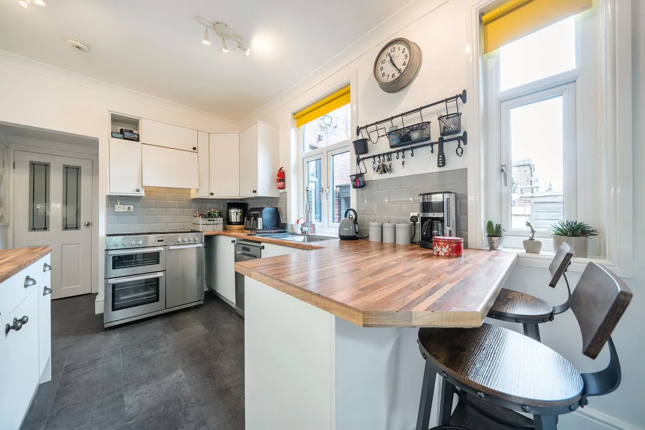 Turton Road, Bradshaw, BL2, photo 8