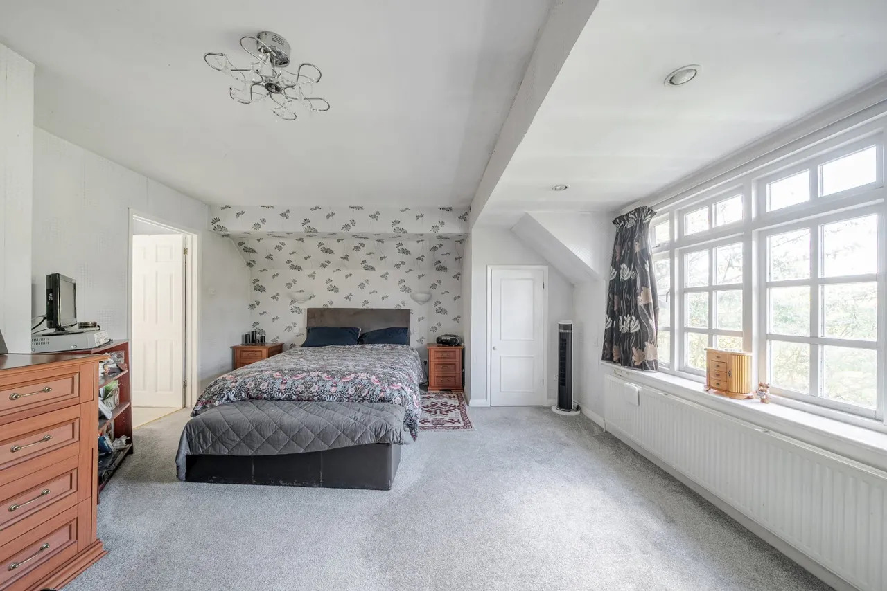 Blackpond Lane, Farnham Royal, SL2, photo 8