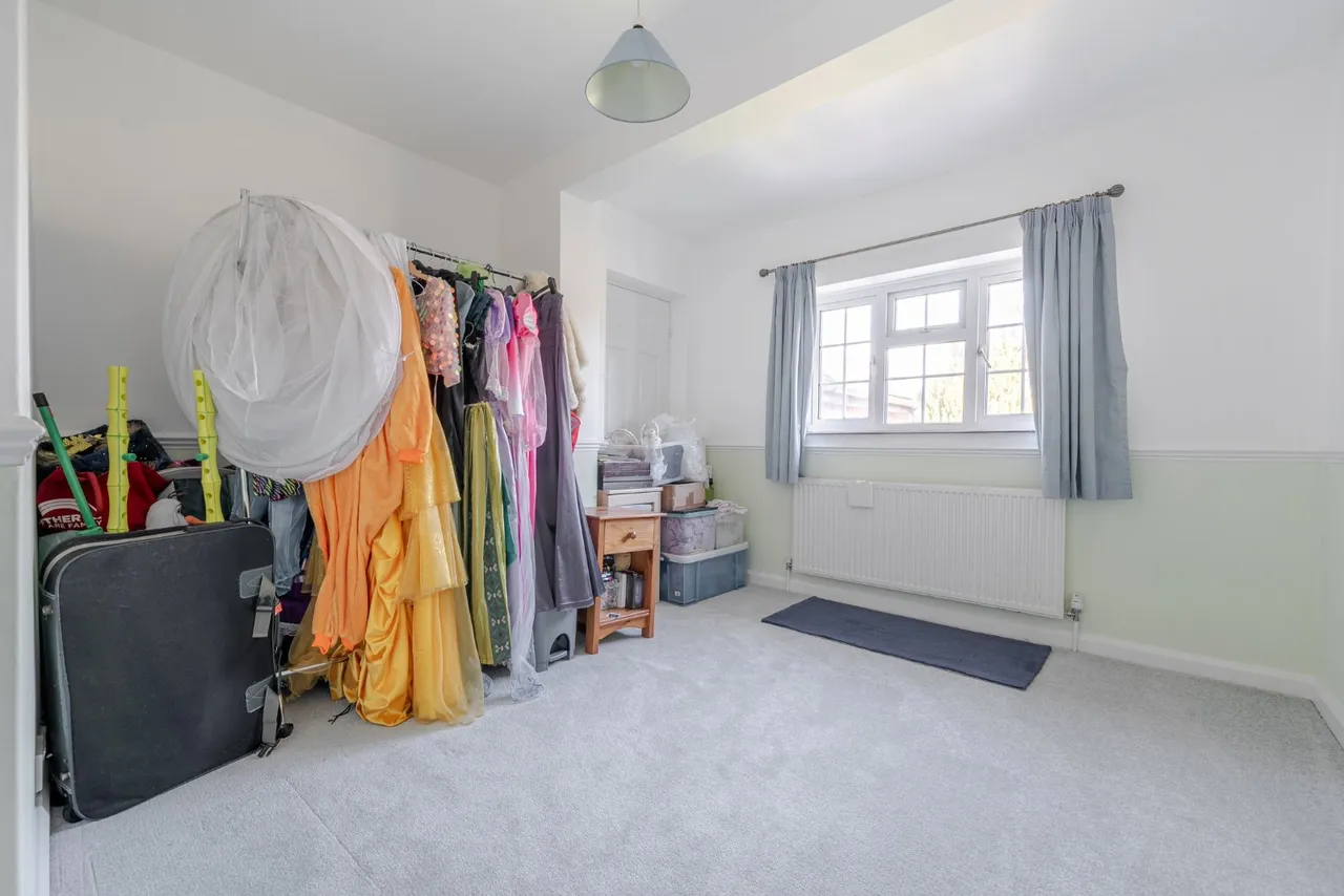 Blackpond Lane, Farnham Royal, SL2, photo 12