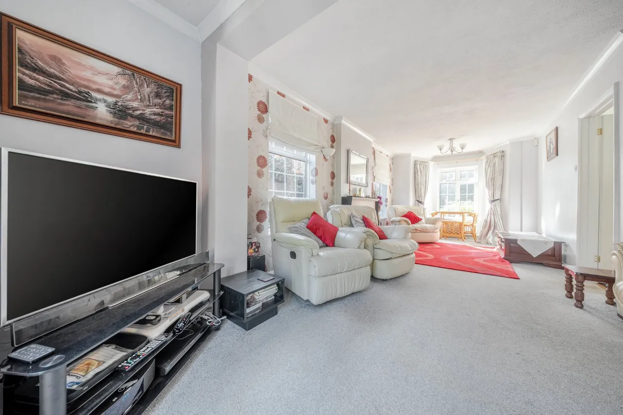 Blackpond Lane, Farnham Royal, SL2, photo 17