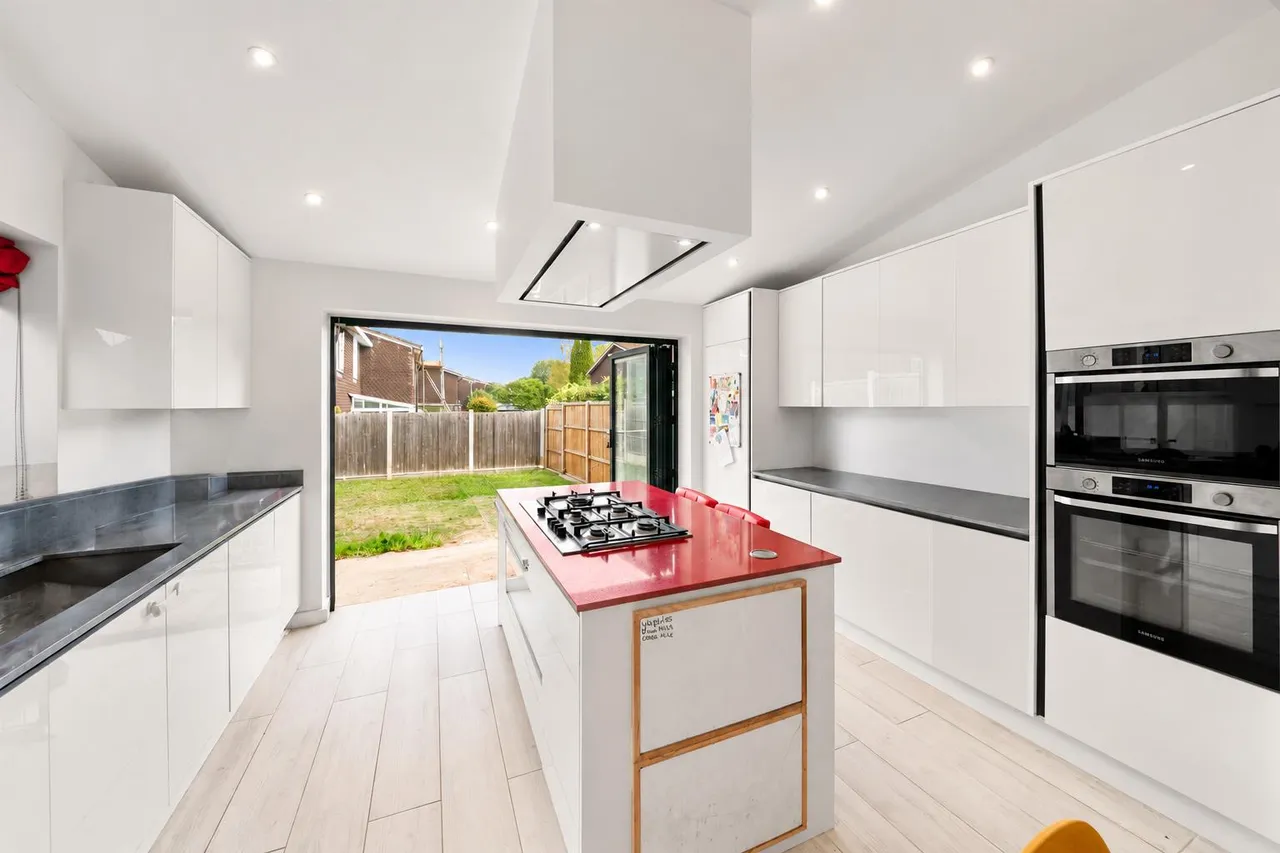 Greystoke Drive, Ruislip, photo 4