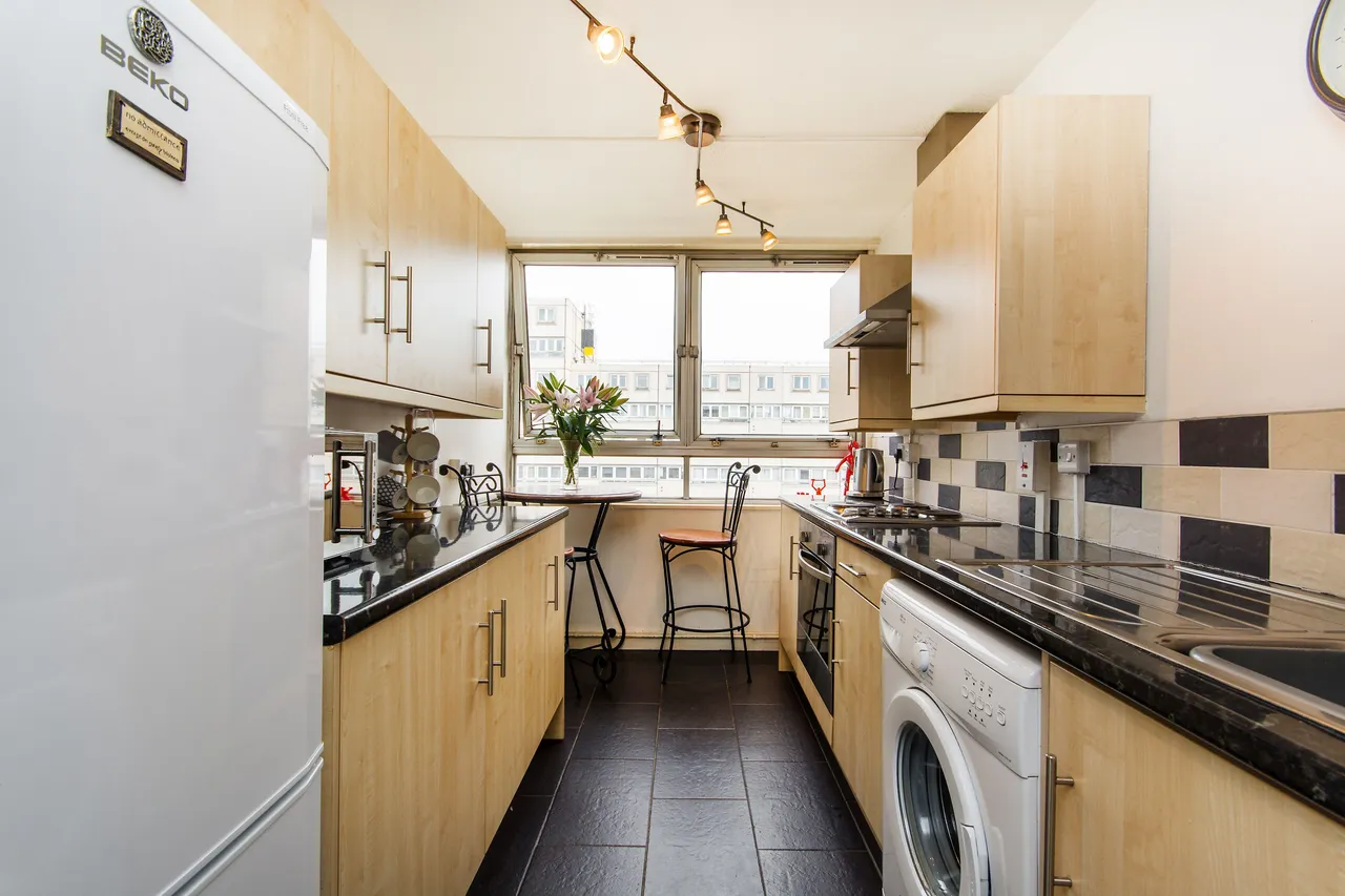 London, SW11, photo 10