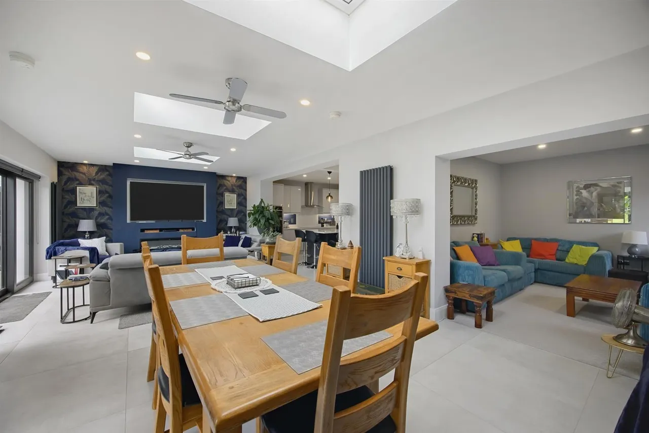 Ballyskeagh Road, Drumbeg, BT17, photo 23
