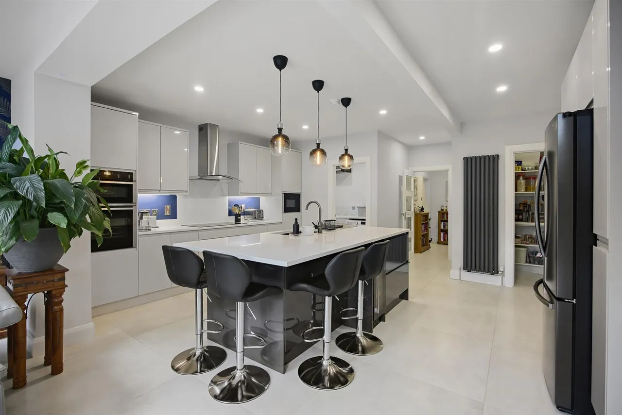 Ballyskeagh Road, Drumbeg, BT17, photo 14