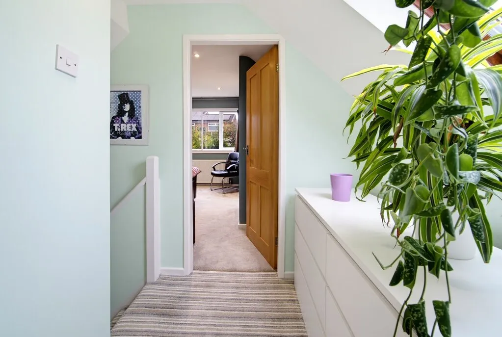 Upper Batley Lane, Birstall, WF17, photo 14