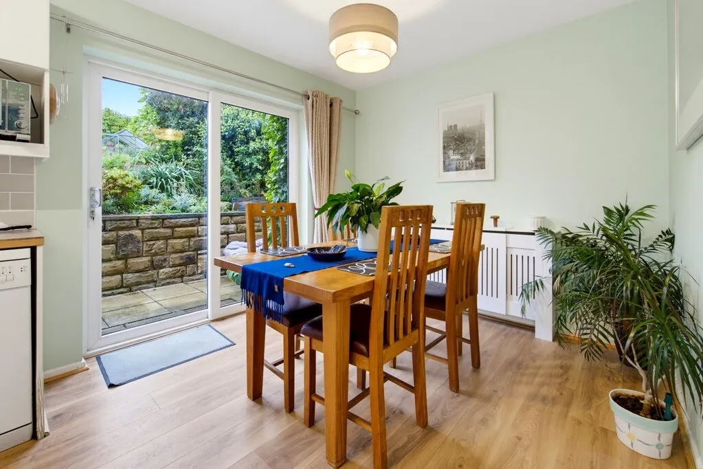 Upper Batley Lane, Birstall, WF17, photo 35