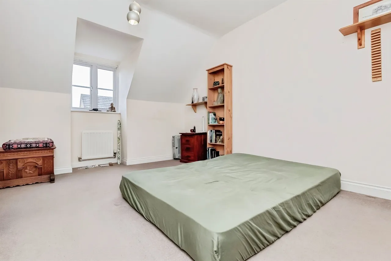 School Lane, Higham Ferrers, NN10, photo 13