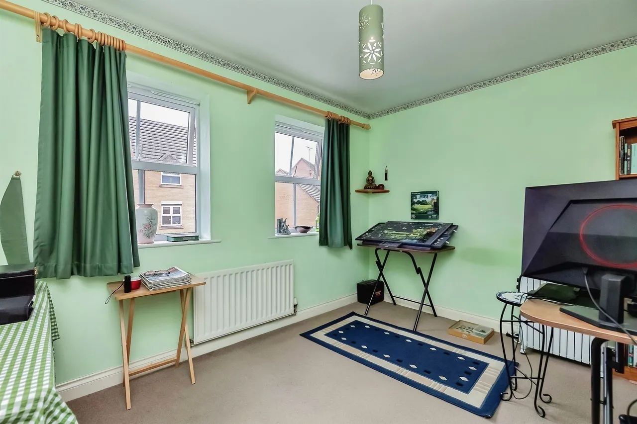 School Lane, Higham Ferrers, NN10, photo 8
