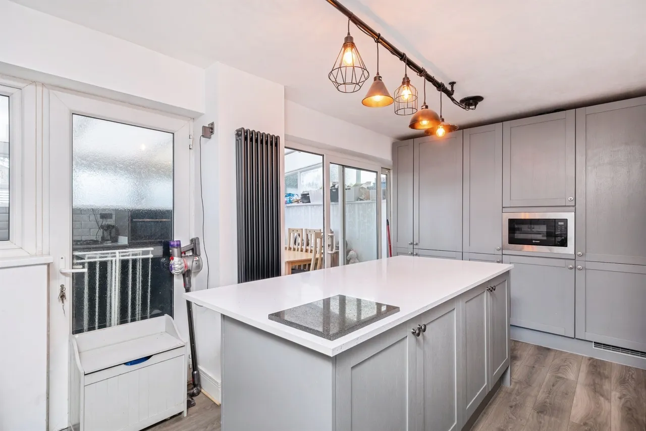 Byron Drive, Newport Pagnell, MK16, photo 6