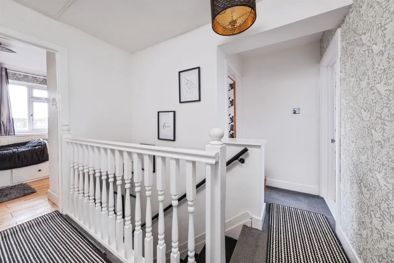 Byron Drive, Newport Pagnell, MK16, photo 12