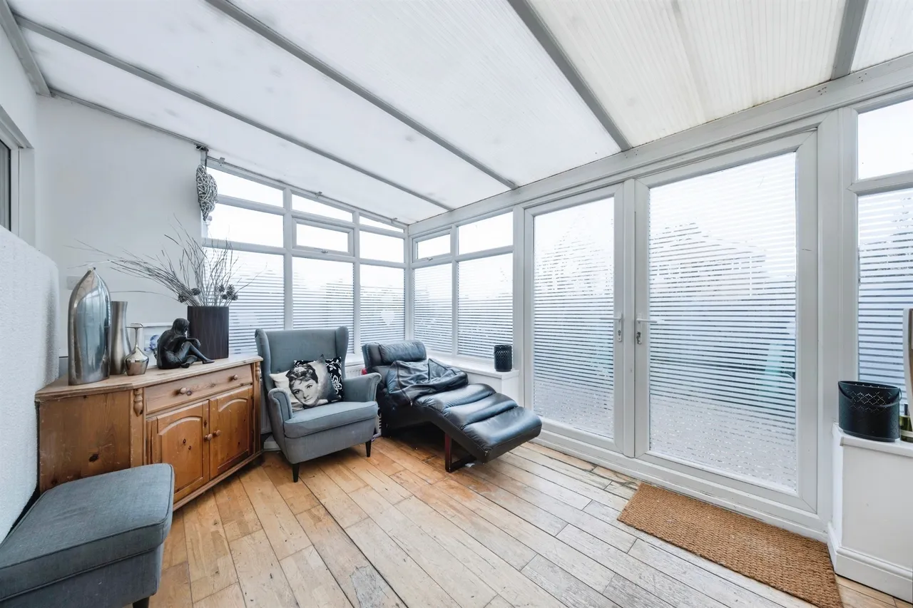 Byron Drive, Newport Pagnell, MK16, photo 9